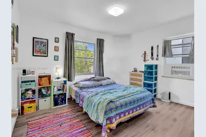 3210 E Elizabeth St, Miami, FL 33133 - Photo 11