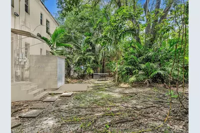 3210 E Elizabeth St, Miami, FL 33133 - Photo 29