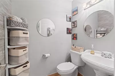 21200 Harbor Way #118-11, Aventura, FL 33180 - Photo 35