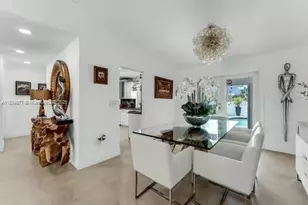 323 NW 136th Pl, Miami, FL 33182 - Photo 9