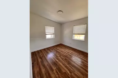 1321 NE 43rd Ct, Pompano Beach, FL 33064 - Photo 7