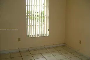 5755 W 20th Ave, Hialeah, FL 33012 - Photo 11