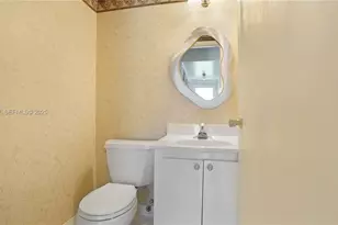 1033 Lenox Ave., Miami Beach, FL 33139 - Photo 11