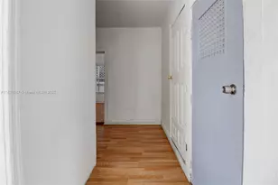 2928 SW 4th St, Miami, FL 33135 - Photo 17