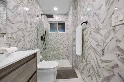 1240 Jefferson St, Hollywood, FL 33019 - Photo 27