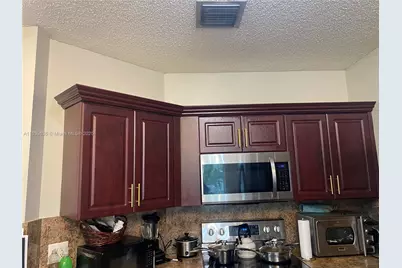 6006 Plum Pl, Tamarac, FL 33321 - Photo 37