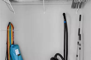 105 SW 5th Ct, Dania Beach, FL 33004 - Photo 7