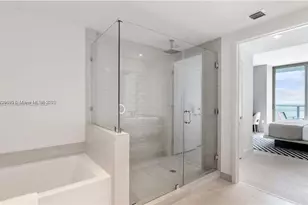 4010 S Ocean Dr, Hollywood, FL 33019 - Photo 17