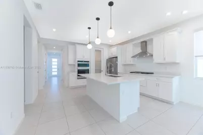 10669 SW Gloriana St, Port Saint Lucie, FL 34987 - Photo 11