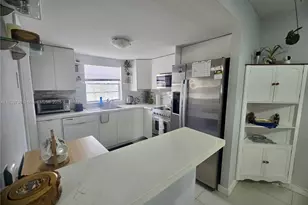 5300 Washington St, Hollywood, FL 33021 - Photo 3