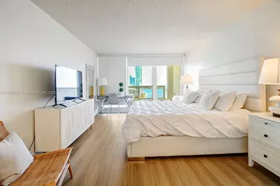 1717 N Bayshore Dr #A-2635, Miami, FL 33132 - Photo 13