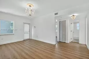 7207 Bay Dr, Miami Beach, FL 33141 - Photo 15