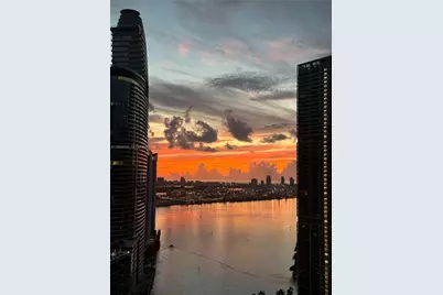 41 SE 5th St #1901, Miami, FL 33131 - Photo 27