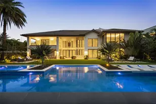 110 Holiday Dr, Hallandale Beach, FL 33009 - Photo 7