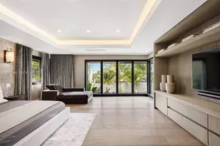 110 Holiday Dr, Hallandale Beach, FL 33009 - Photo 25