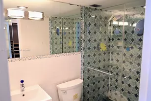 2100 W Sans Souci Blvd, North Miami, FL 33181 - Photo 23