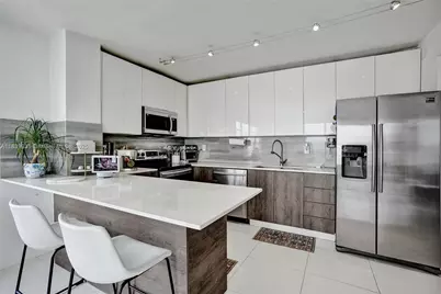 11111 Biscayne Blvd #19G, Miami, FL 33181 - Photo 3