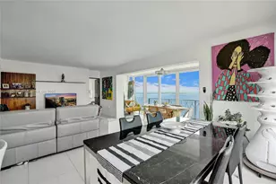 11111 Biscayne Blvd, Miami, FL 33181 - Photo 37