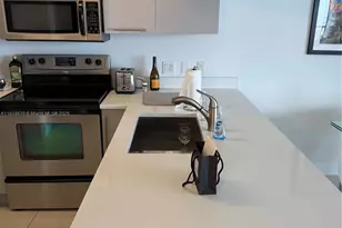 1750 N Bayshore Dr, Miami, FL 33132 - Photo 9