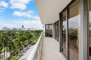 3598 Yacht Club Dr, Aventura, FL 33180 - Photo 17