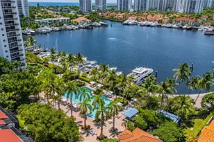 3598 Yacht Club Dr, Aventura, FL 33180 - Photo 35