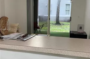 11133 SW 8th St, Pembroke Pines, FL 33025 - Photo 31