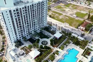 1776 SW Polk St, Hollywood, FL 33020 - Photo 3