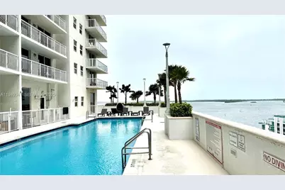 1200 Brickell Bay Dr #2216, Miami, FL 33131 - Photo 13