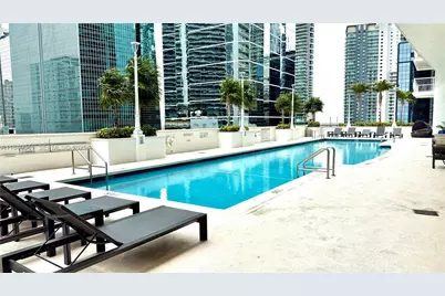 1200 Brickell Bay Dr #2216, Miami, FL 33131 - Photo 11