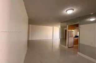 17021 N Bay Rd, Sunny Isles Beach, FL 33160 - Photo 5