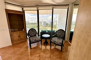 19707 Turnberry Way, Aventura, FL 33180 - Photo 9