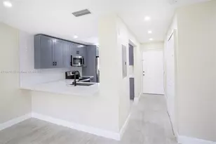 9431 Boca Cove Cir, Boca Raton, FL 33428 - Photo 7