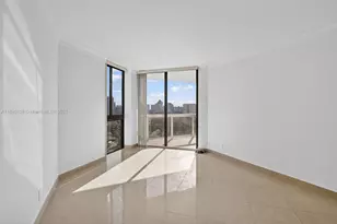 20185 E Country Club Dr, Aventura, FL 33180 - Photo 21