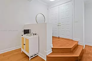 400 NE 69th Cir, Boca Raton, FL 33487 - Photo 5