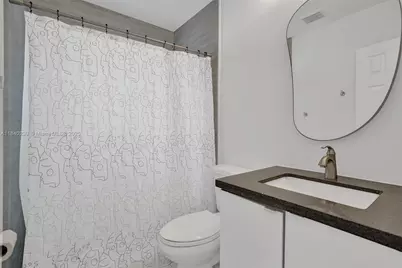 1605 NW 7th Ter, Fort Lauderdale, FL 33311 - Photo 21