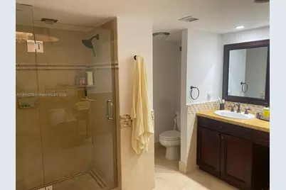 1111 Crandon Blvd #B1107, Key Biscayne, FL 33149 - Photo 15