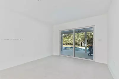 14700 SW 83rd Pl, Palmetto Bay, FL 33158 - Photo 5