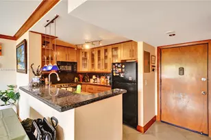 401 Golden Isles Dr, Hallandale Beach, FL 33009 - Photo 17