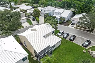 9384 NW 8th Cir, Plantation, FL 33324 - Photo 27