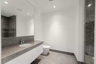 17901 Collins Ave, Sunny Isles Beach, FL 33160 - Photo 29