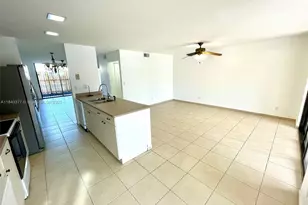 1725 SW 131st Pl Cir S, Miami, FL 33175 - Photo 9