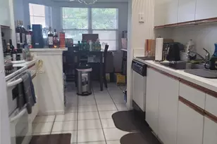 12950 SW 7th Ct, Pembroke Pines, FL 33027 - Photo 17