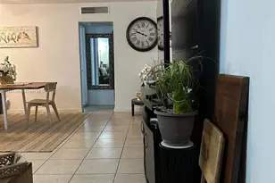 1100 NE 1st Ct, Hallandale Beach, FL 33009 - Photo 15