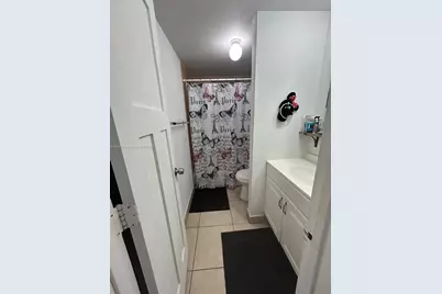 1100 NE 1st Ct #104, Hallandale Beach, FL 33009 - Photo 3