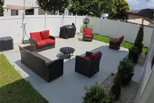 3419 W 109th Pl, Hialeah, FL 33018 - Photo 41