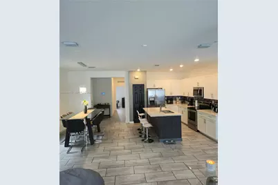 3419 W 109th Pl, Hialeah, FL 33018 - Photo 21