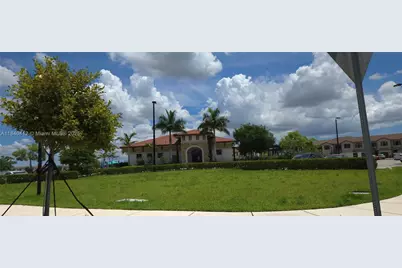 3419 W 109th Pl, Hialeah, FL 33018 - Photo 47