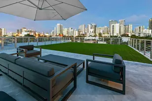 545 SW 11th St, Miami, FL 33129 - Photo 9