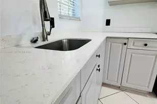 433 SW 28th Ave, Fort Lauderdale, FL 33312 - Photo 5