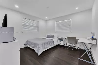 2851 Washington St, Hollywood, FL 33020 - Photo 17